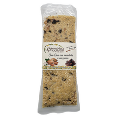 Cous cous with almonds and raisins